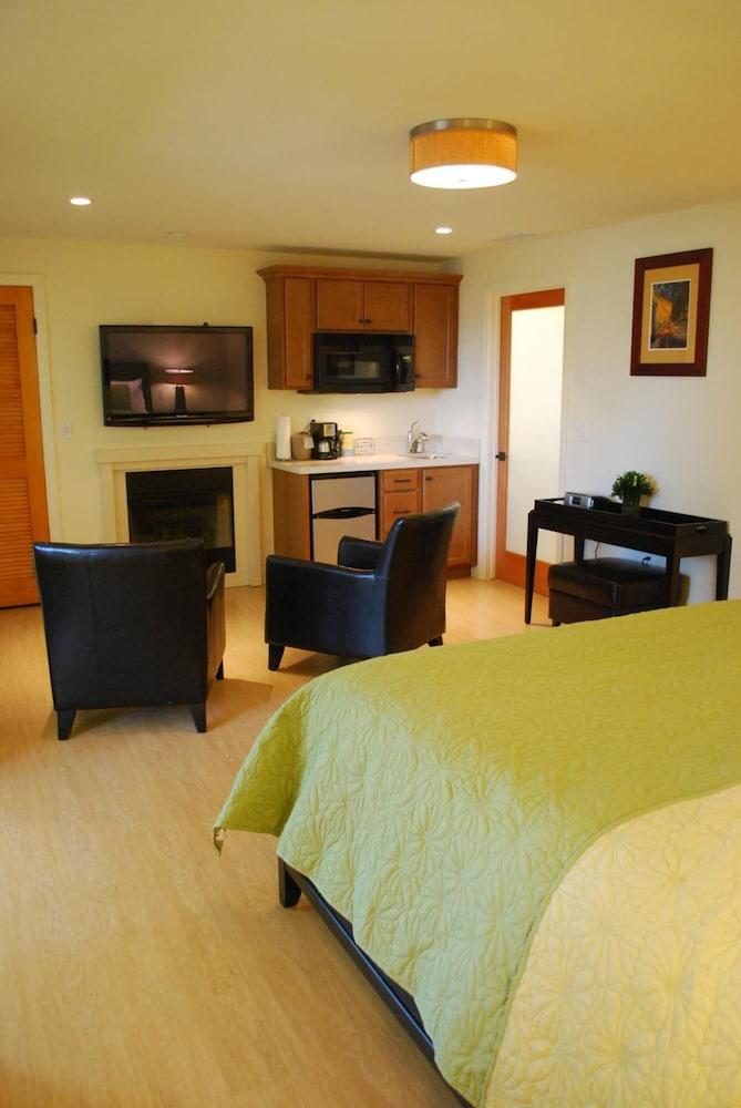 Bella Capri Inn And Suites Камарилло Экстерьер фото